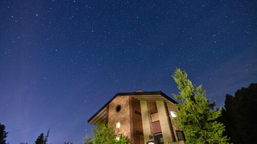 早太郎温泉 駒ヶ根高原リゾートリンクスから見える星空
