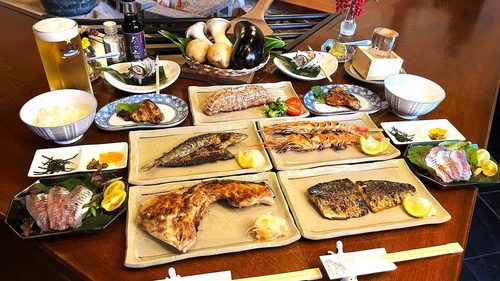 伊豆の温泉と炉ばた焼の宿 優鶴（囲炉裏で焼く炉ばた焼きが人気！）で食べられる炉端焼き