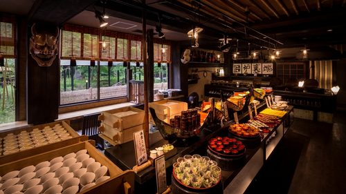 囲炉裏のある宿「湯西川温泉 桓武ゆかりの宿 揚羽」のお食事処