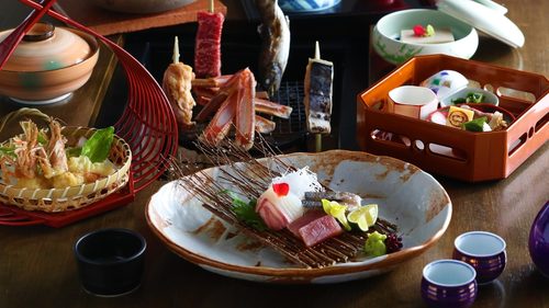 湯村温泉郷 御宿コトブキ(囲炉裏が置かれたロビーラウンジ&会席料理!)の会席料理