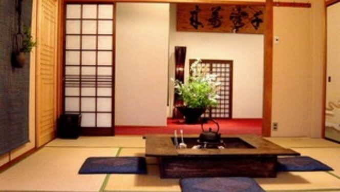洞川温泉 花あかりの宿 柳屋(手作りの囲炉裏を囲んでお料理を堪能!)の囲炉裏のある客室