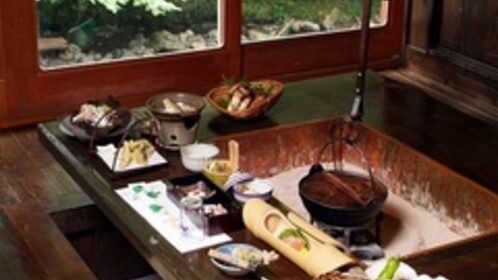 囲炉裏の宿 豊楽(囲炉裏を囲んで旬の会席料理を味わおう♪)のお食事