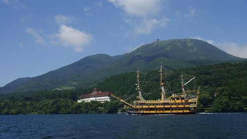 「小田急山のホテル」の外観